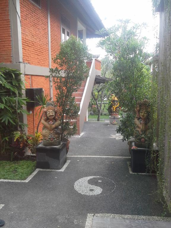 Dewi Ayu Accomodation Ubud Eksteriør billede